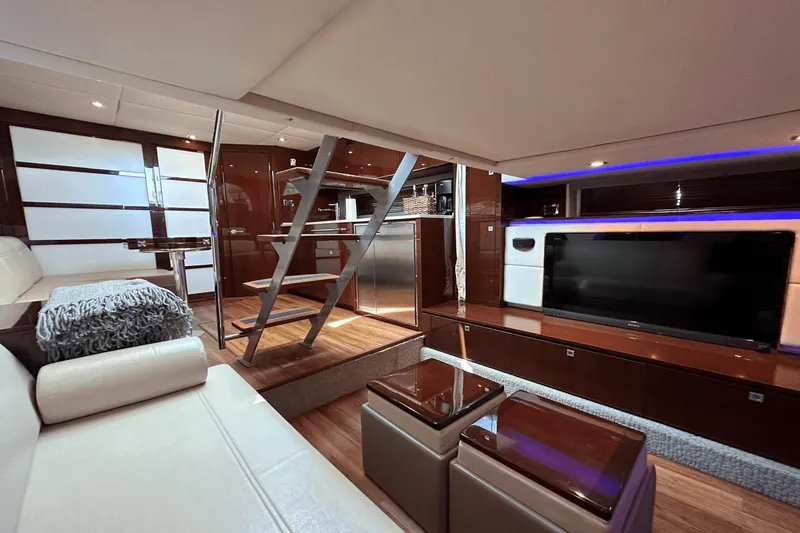 Slide: The Image of Sea Ray 450 SUNDANCER 2011 - 32
