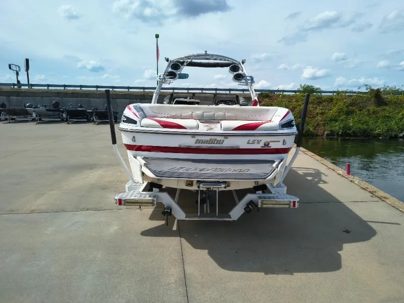 Slide: The Image of Malibu 247 LSV 2013 - 4