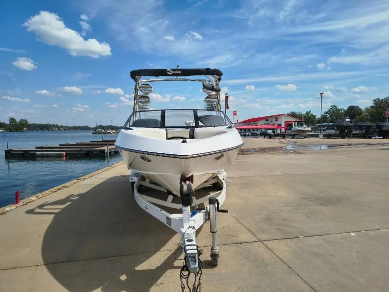 Slide: The Image of Malibu 247 LSV 2013 - 1