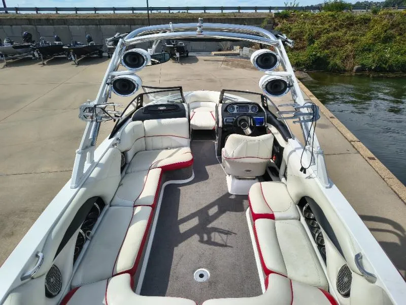 Slide: The Image of Malibu 247 LSV 2013 - 5