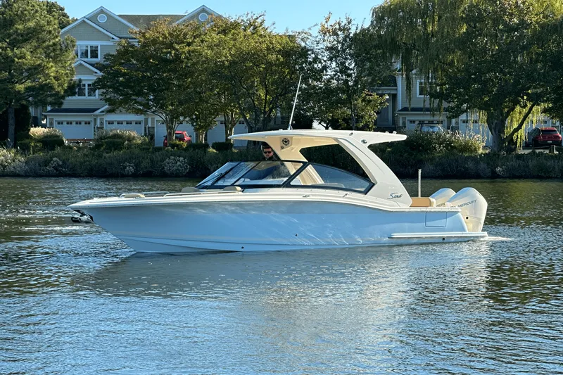 Slide: The Image of Scout 277 Dorado 2024 - 6