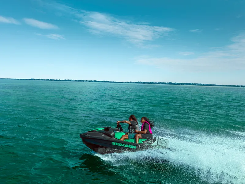 Slide: The Image of Sea-Doo GTI SE 170 + Tech Package, Audio, iDF, iBR 2026 - 12