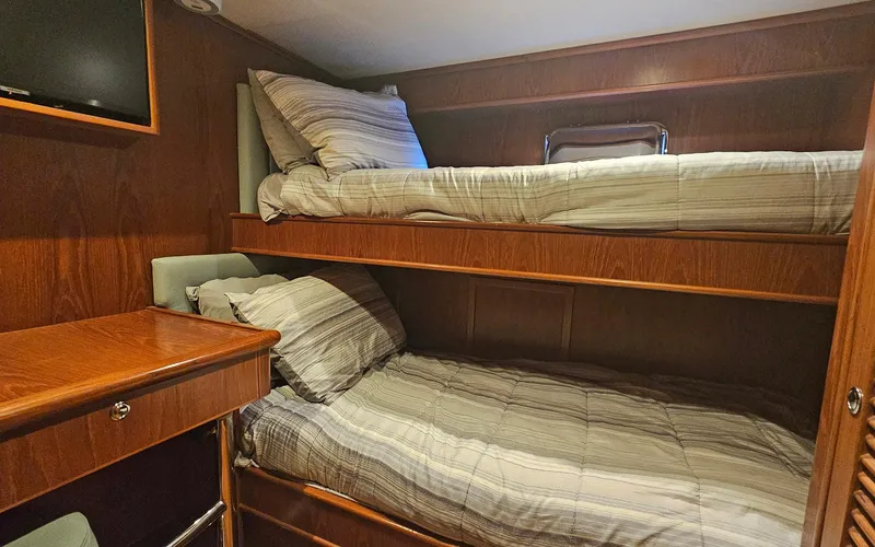 Slide: The Image of Outer Reef 700 Motoryacht 2012 - 41