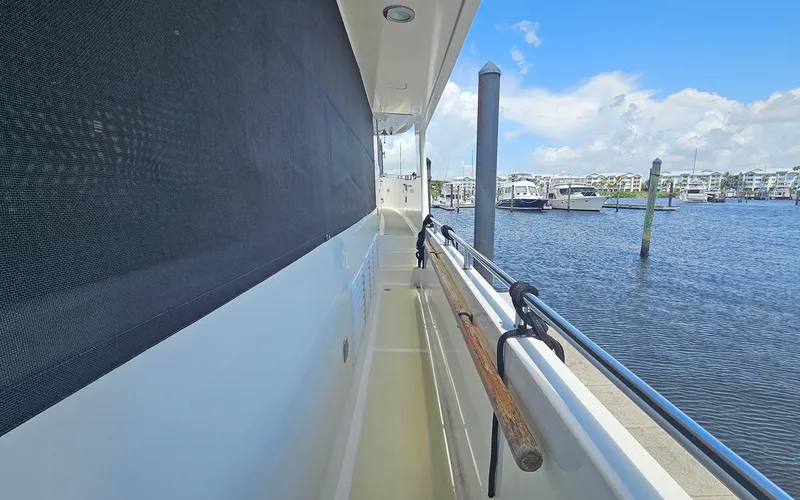 Slide: The Image of Outer Reef 700 Motoryacht 2012 - 5