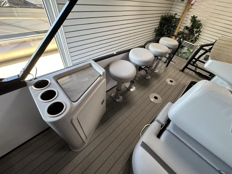 Slide: The Image of Sylvan L3 DLZ Bar 2025 - 44