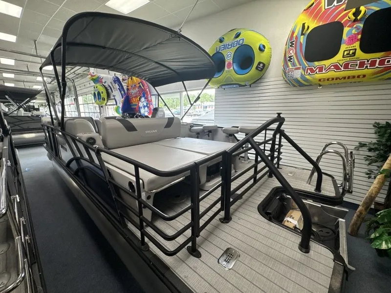 Slide: The Image of Sylvan L3 DLZ Bar 2025 - 5