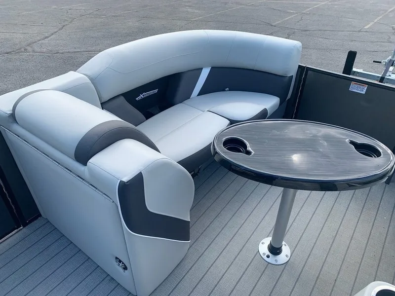 Slide: The Image of Sylvan MIRAGE X1 CLZ DH SPX 2025 - 11