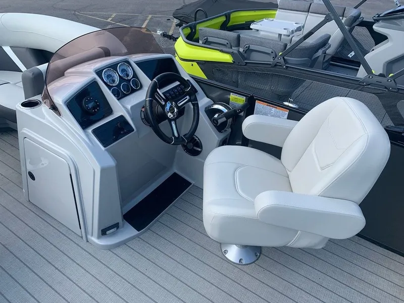 Slide: The Image of Sylvan MIRAGE X1 CLZ DH SPX 2025 - 4