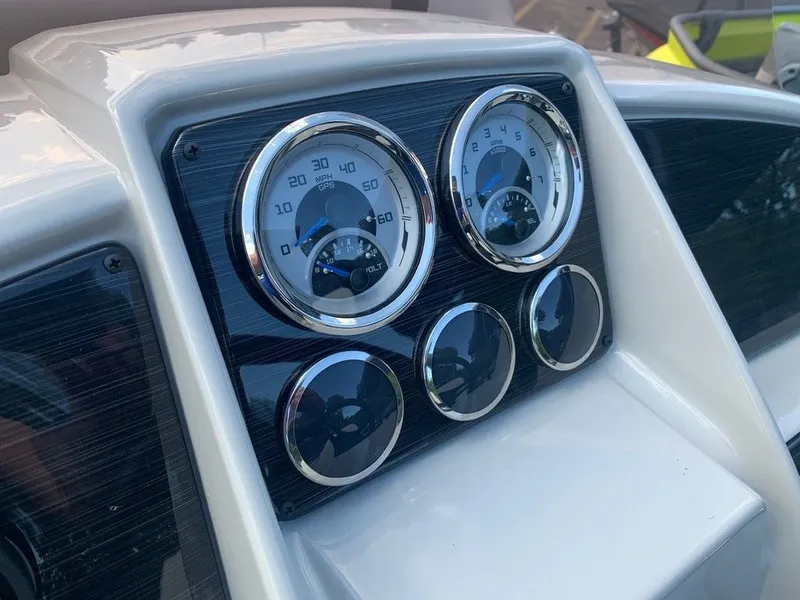 Slide: The Image of Sylvan MIRAGE X1 CLZ DH SPX 2025 - 7