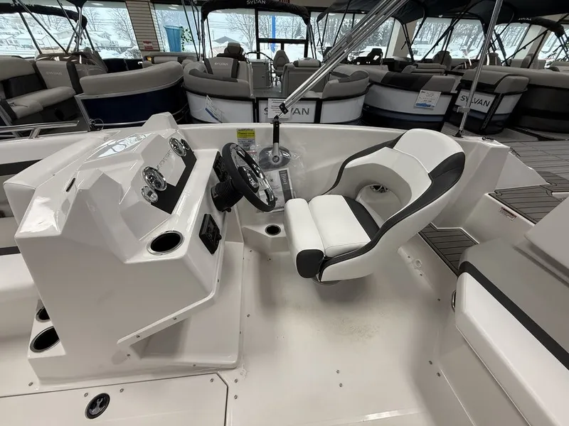 Slide: The Image of Starcraft Marine SVX 171 OB 2025 - 6