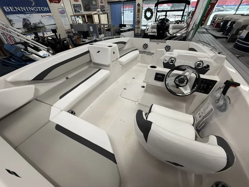 Slide: The Image of Starcraft Marine SVX 171 OB 2025 - 9