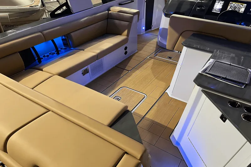 Slide: The Image of Aviara AV32 2024 - 8