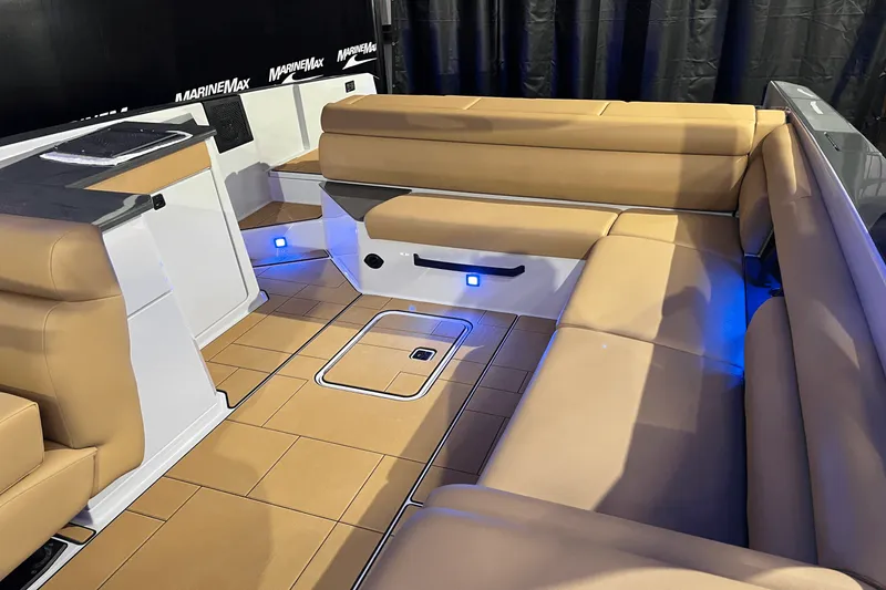 Slide: The Image of Aviara AV32 2024 - 9