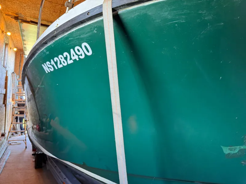 Slide: The Image of Hyundai Roughwater 29 1979 - 5