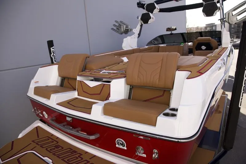 Slide: The Image of Malibu 25 LSV 2026 - 43