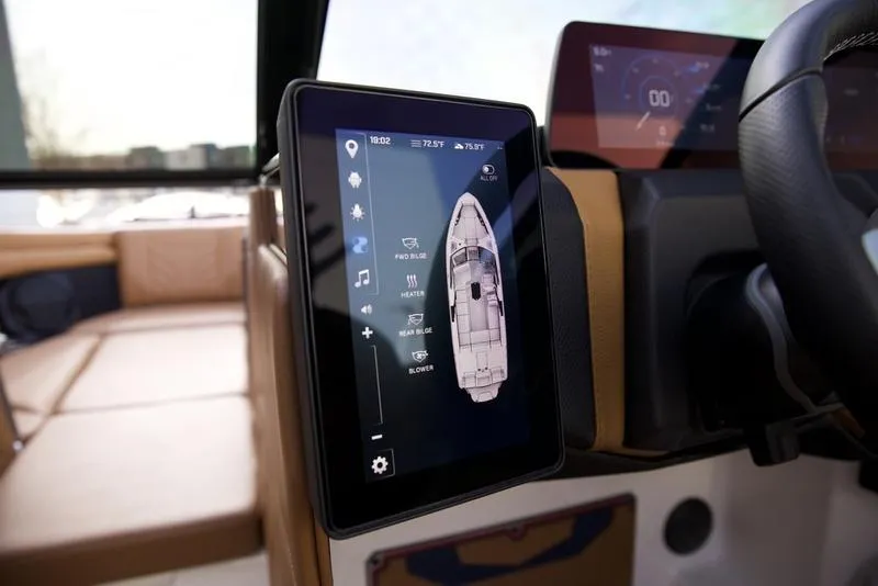 Slide: The Image of Malibu 25 LSV 2026 - 23