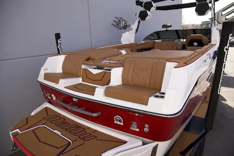Slide: The Image of Malibu 25 LSV 2026 - 15
