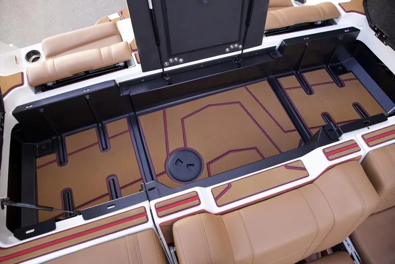 Slide: The Image of Malibu 25 LSV 2026 - 14