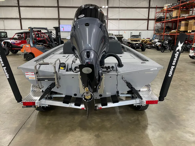 Slide: The Image of Xpress H20C CRAPPIE 2027 - 6