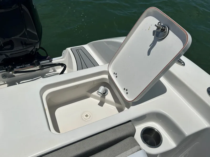 Slide: The Image of Sea Pro 262 Sport 2024 - 5