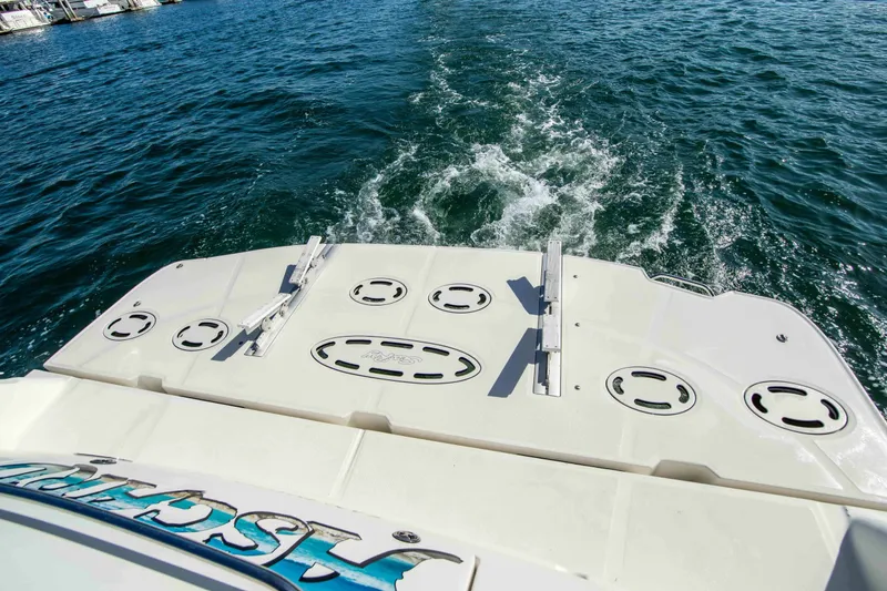 Slide: The Image of Sea Ray 48 Sundancer 2007 - 9