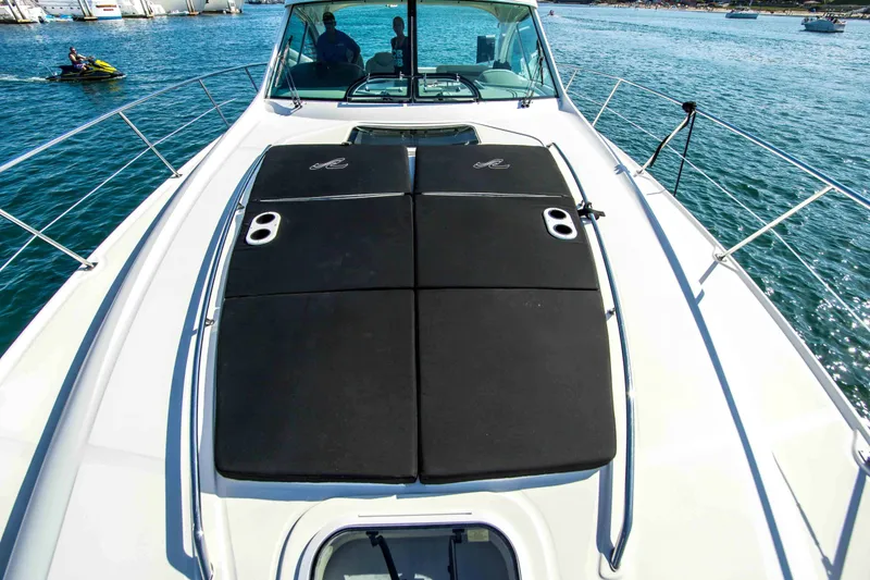 Slide: The Image of Sea Ray 48 Sundancer 2007 - 8