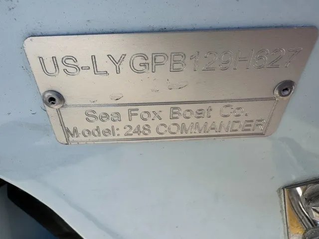 Slide: The Image of Sea Fox 248 COMMANDER 2027 - 25