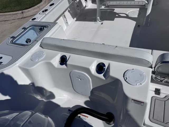 Slide: The Image of Sea Fox 248 COMMANDER 2027 - 22