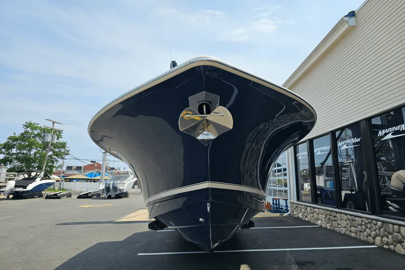 Slide: The Image of Scout 305LXF 2024 - 5