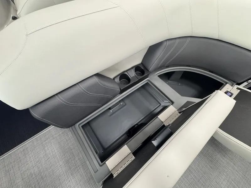 Slide: The Image of Sylvan MIRAGE 8520 CRS 2026 - 21