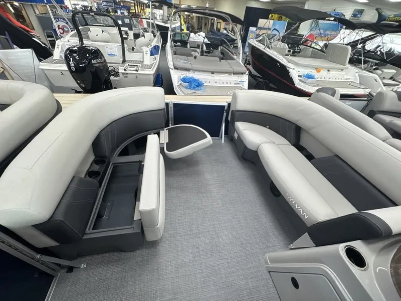 Slide: The Image of Sylvan MIRAGE 8520 CRS 2026 - 24