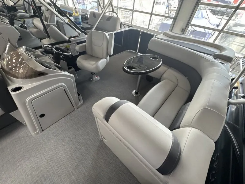 Slide: The Image of Sylvan MIRAGE 8520 CRS 2026 - 21