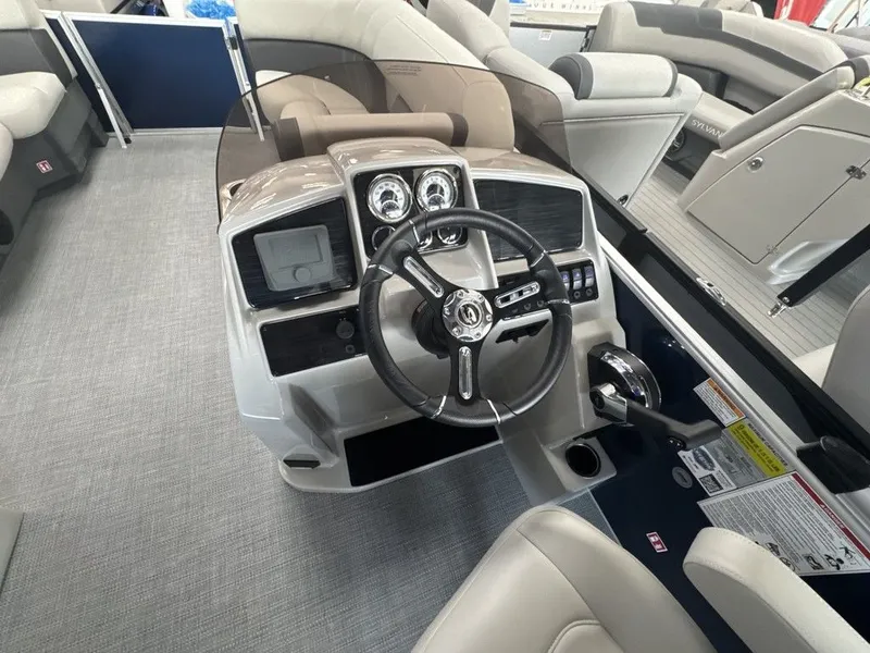 Slide: The Image of Sylvan MIRAGE 8520 CRS 2026 - 28