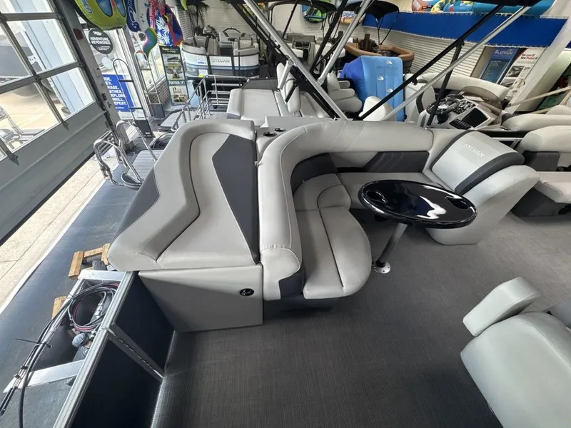 Slide: The Image of Sylvan MIRAGE 8520 CRS 2026 - 37