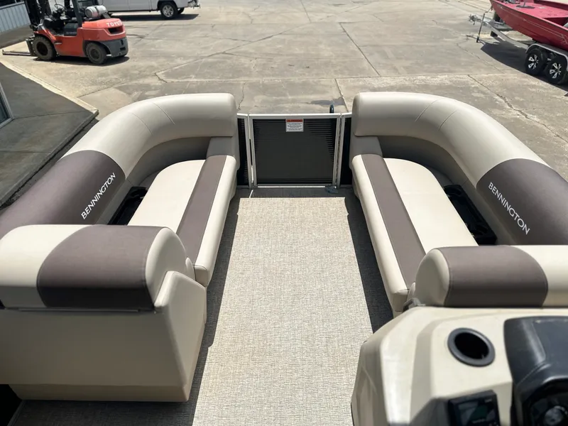 Slide: The Image of Bennington 188 SVL 2025 - 6