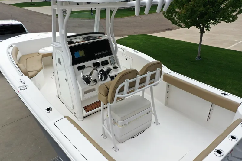 Slide: The Image of Tidewater 252 CC Adventure 2016 - 13