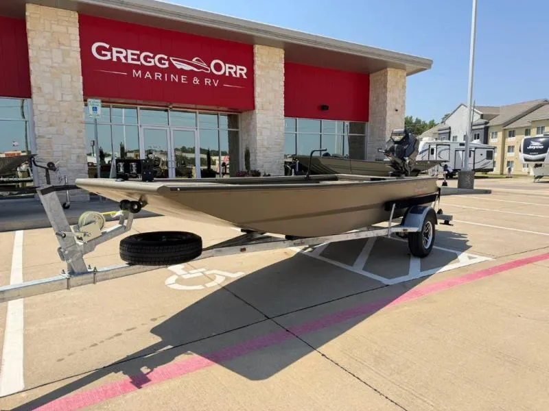 The Image of Gator-Tail 17/48 Gator Series 2027 - 0