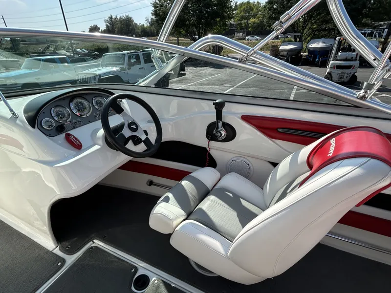 Slide: The Image of Sea Ray Ray 205 Sport 2011 - 13
