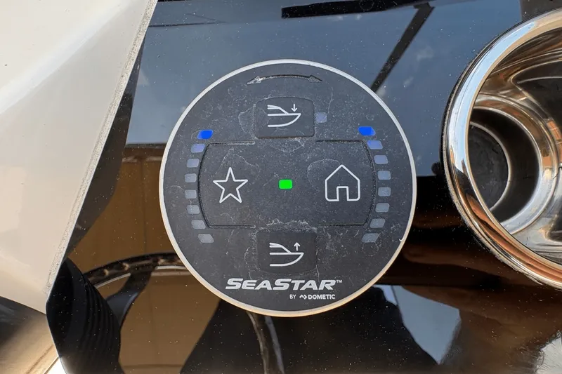 Slide: The Image of Scout 215 Dorado 2024 - 23