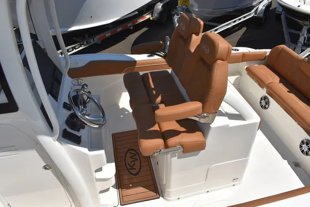 Slide: The Image of Key West Boats 239FSR 2025 - 18