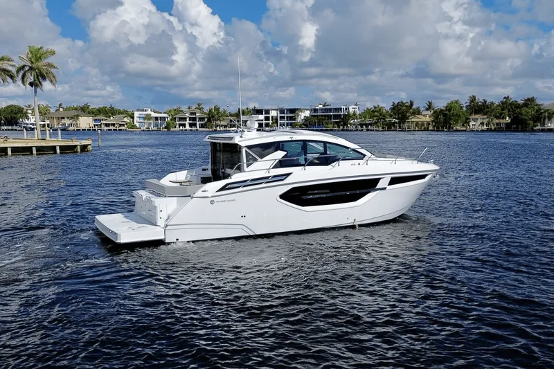 Slide: The Image of Cruisers Yachts 42 Cantius 2024 - 3