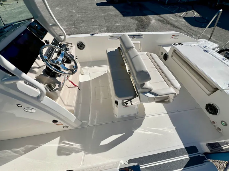 Slide: The Image of Boston whaler 28 DNT 2026 - 16