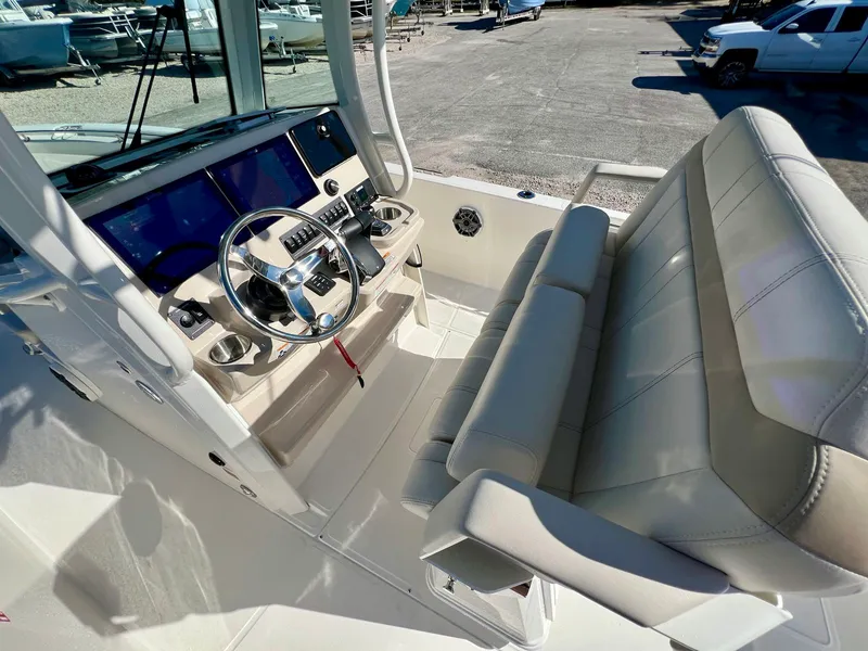 Slide: The Image of Boston whaler 28 DNT 2026 - 18