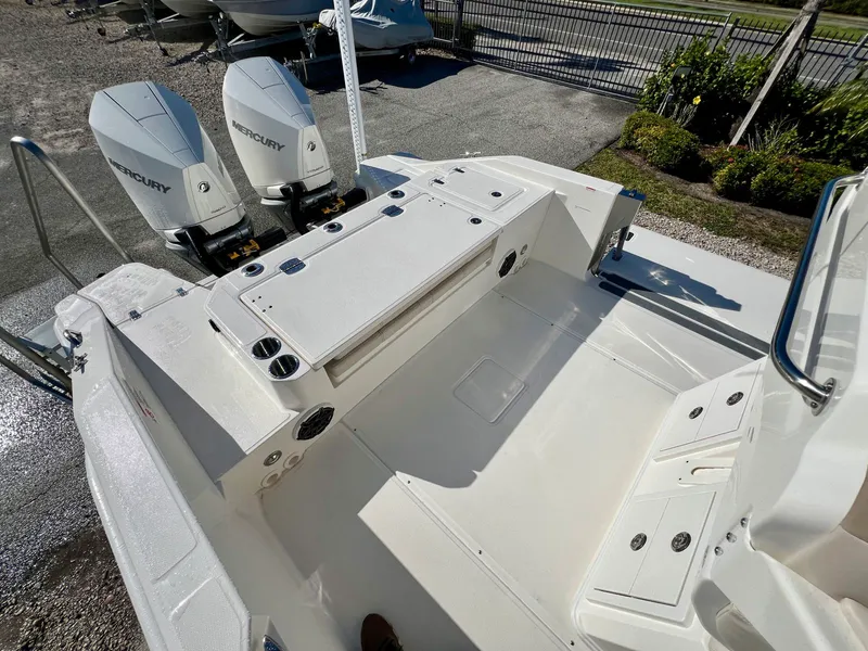 Slide: The Image of Boston whaler 28 DNT 2026 - 8