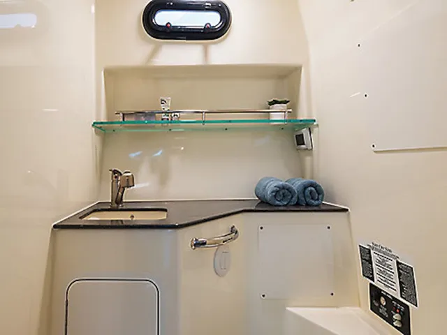 Slide: The Image of Boston Whaler 325 Conquest 2026 - 8