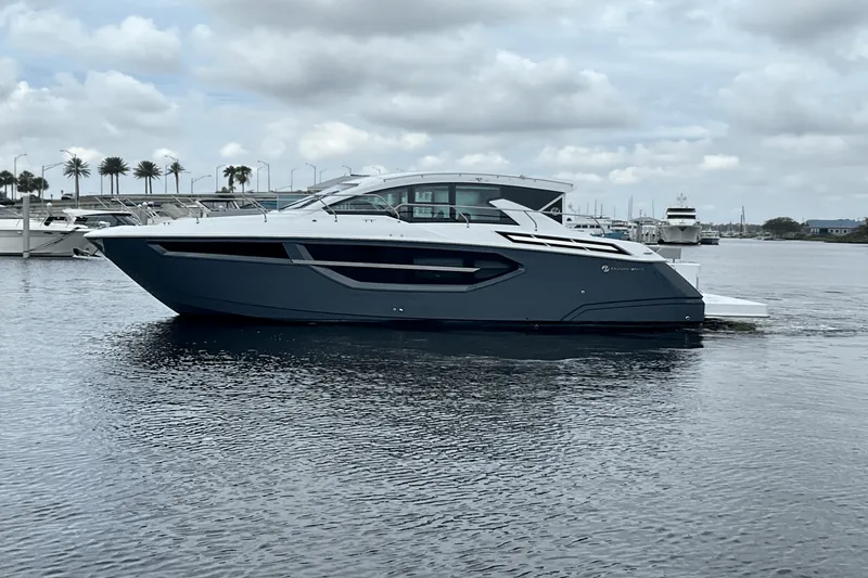 Slide: The Image of Cruisers Yachts 42 Cantius 2024 - 6