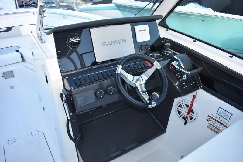 Slide: The Image of Blackfin 272DC 2024 - 23