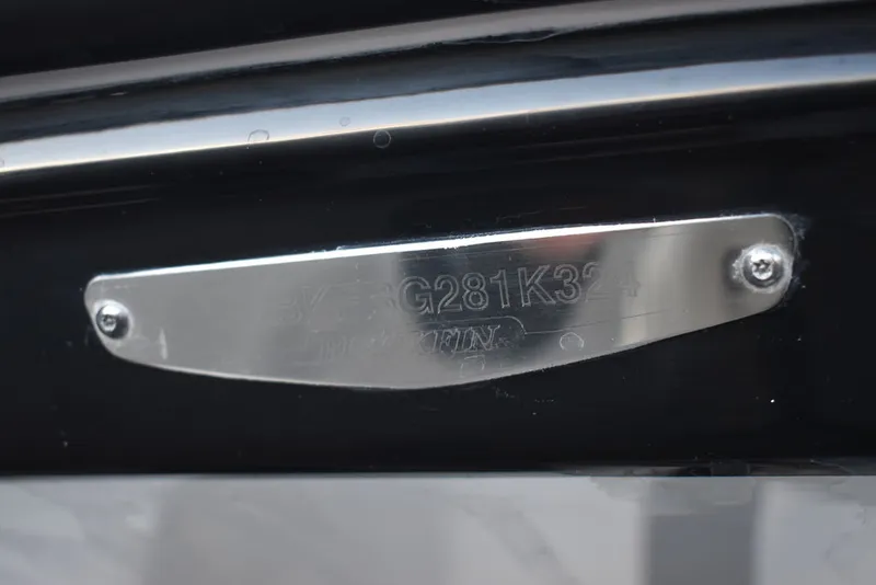 Slide: The Image of Blackfin 272DC 2024 - 56