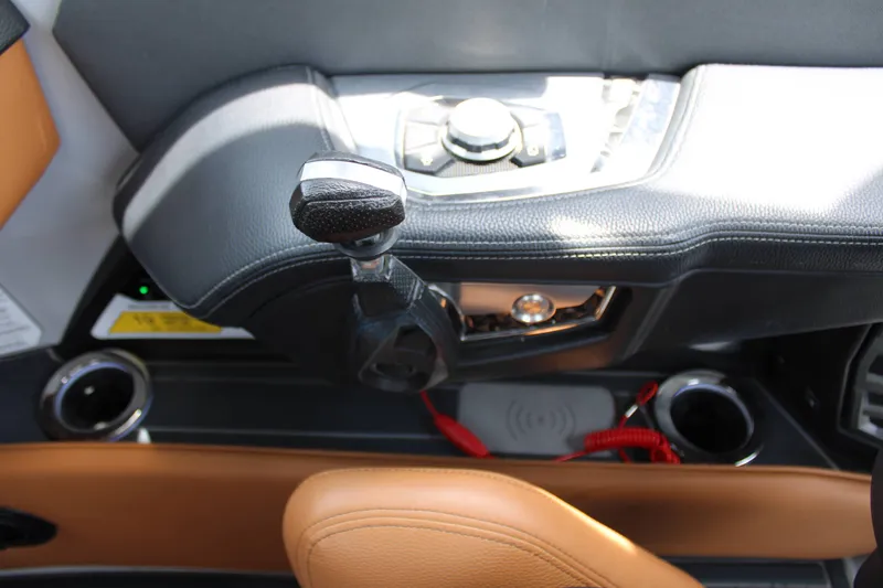 Slide: The Image of Nautique G25 Paragon 2021 - 11