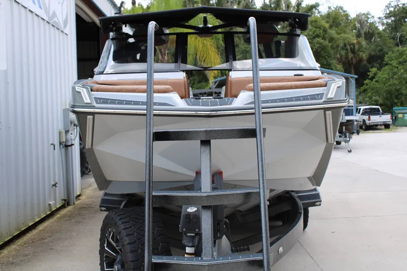 Slide: The Image of Nautique G25 Paragon 2021 - 6